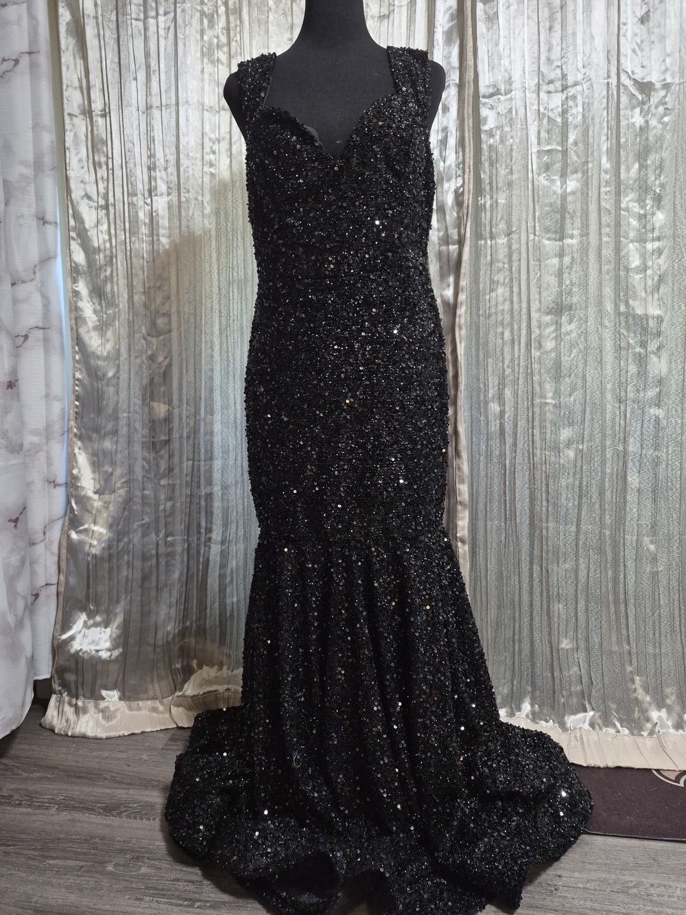 Black Sequin Mermaid Evening Dress - Picture 2 of 14